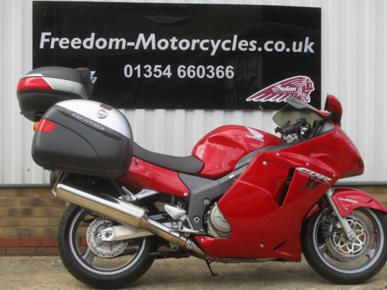 Honda CBR1100XX-4 Super Blackbird - One Owner- Fully Loaded