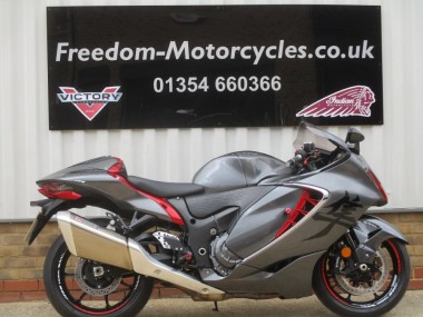 Suzuki GSXR1300 Hayabusa Gen 3 Low Miles